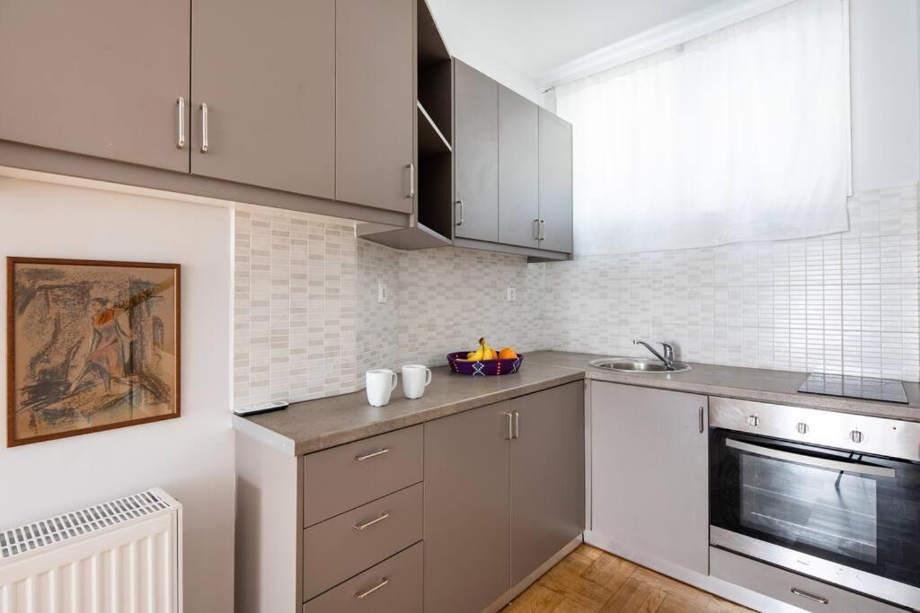 Newly Renovated, Quiet & Central Apartment In Kolonaki Athene Buitenkant foto